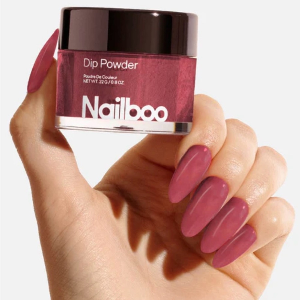 Nailboo Dip Powder in Merlot to Go